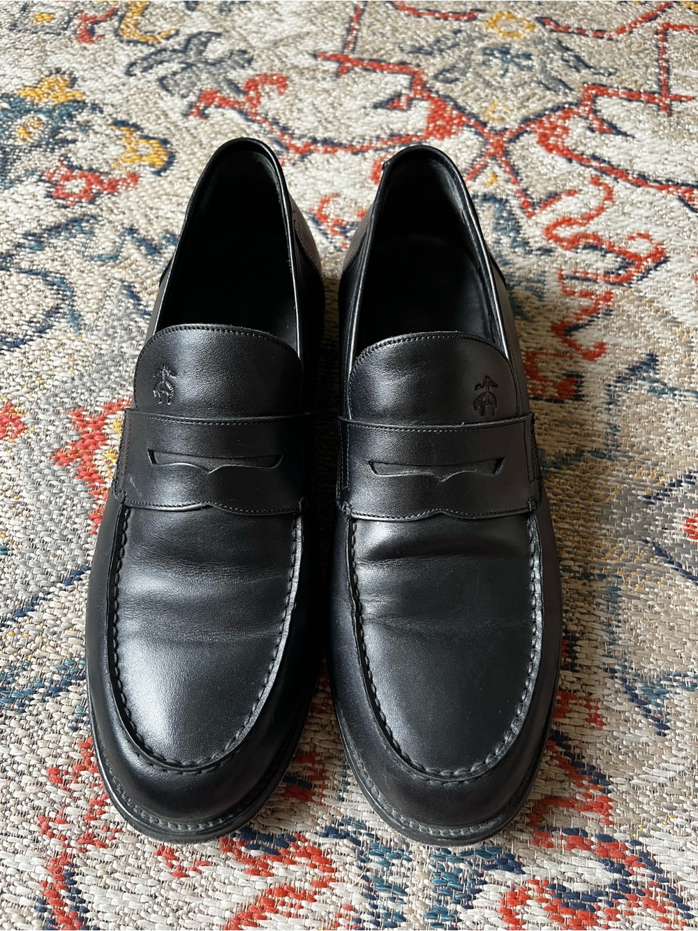 Brooks Brothers Black Leather Penny Loafers with Embossed Logo Size 9.5